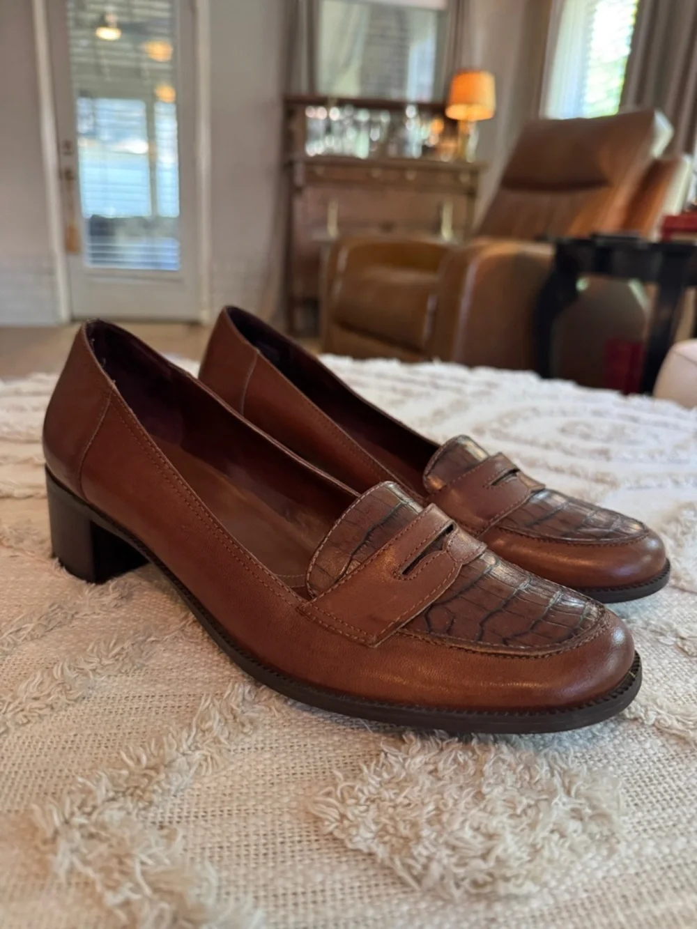 Naturalizer Womens Brown Leather Croc Embossed Penny Loafers Heels 8.5